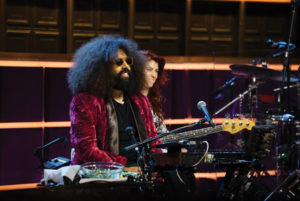 reggie-watts-sing